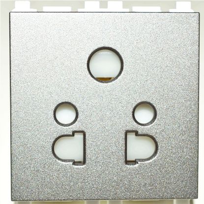 Picture of PLATIA Socket 6A 2/3 Pin - 2M - Silver Grey